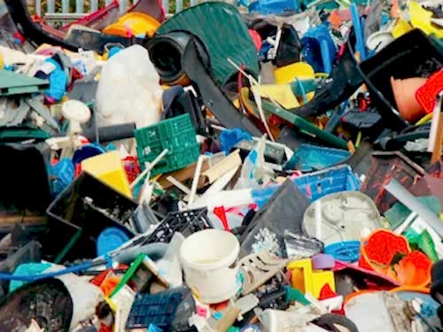 Hurda Plastik, Plastik Çapak, Plastik Granül, Hurda Bidon, Hurda Kasa, Hurda Yoğurt Kapları, Hurda Deterjan Kapları, Karışık Kırkambar Plastik, Presli Hurda Plastik, Mavi Kapak ve Hurda Tampon,Plastik Çapak Alım ve Satımı,Plastik Granül Alım ve Satımı,Pet Alım ve Satımı,Plastik Hurda Alım ve Satımı