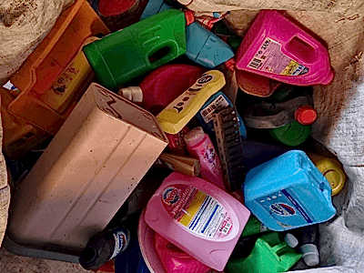 Hurda Plastik, Plastik Çapak, Plastik Granül, Hurda Bidon, Hurda Kasa, Hurda Yoğurt Kapları, Hurda Deterjan Kapları, Karışık Kırkambar Plastik, Presli Hurda Plastik, Mavi Kapak ve Hurda Tampon,Plastik Çapak Alım ve Satımı,Plastik Granül Alım ve Satımı,Pet Alım ve Satımı,Plastik Hurda Alım ve Satımı